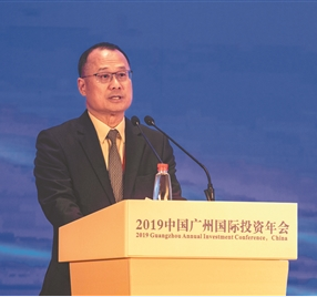 粵港澳大灣區企業家聯盟主席、香港中華總商會會長蔡冠深：要進一步解放思想，大膽改革