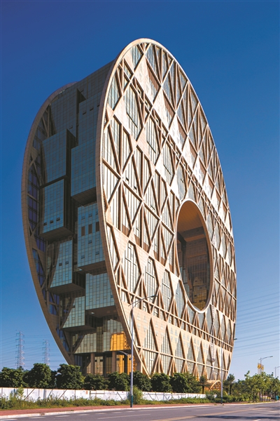 ⑤ 廣州圓大廈 由意大利人約瑟夫設(shè)計(jì),高138米高、外圓直徑146