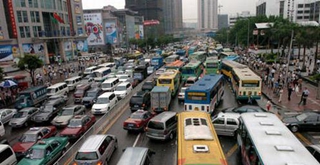 市人大代表潘映珊：疏通交通“毛細(xì)血管” 打造交通微循環(huán)體系