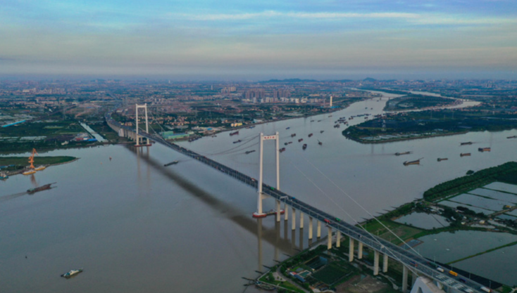穗港澳三地商會線上交流會在南沙創享灣舉辦