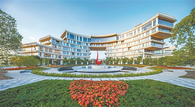 廣州擴(kuò)大優(yōu)質(zhì)資源覆蓋面 大力推進(jìn)粵港澳大灣區(qū)高水平人才高地建設(shè)