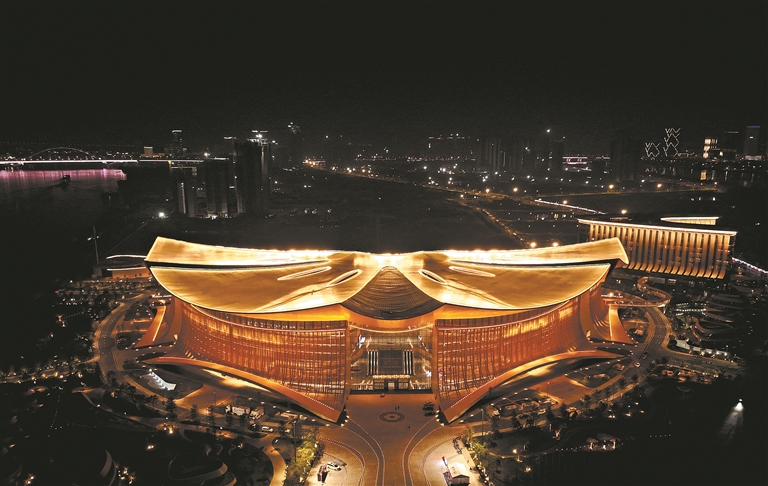 IFF嘉賓高度看好南沙經(jīng)濟(jì)發(fā)展