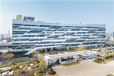 國產碳化硅“芯航母”崛起