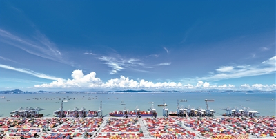 國內(nèi)單一碼頭最大分布式光伏項目落戶南沙 年均設(shè)計發(fā)電680萬度