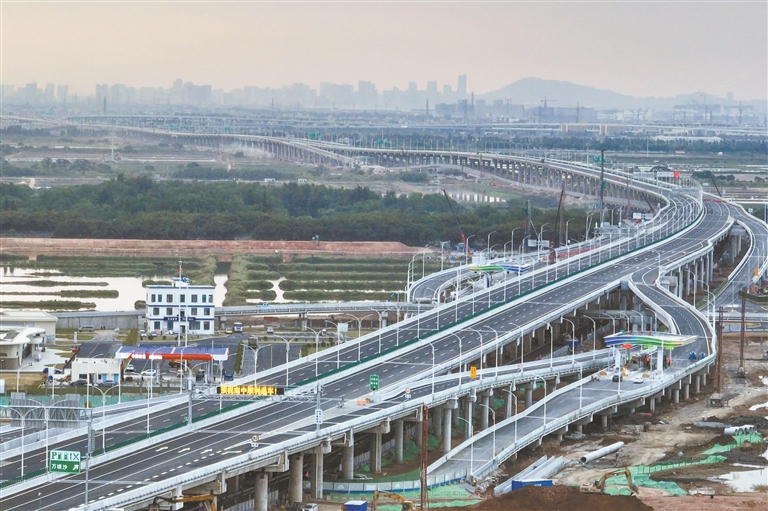 大灣區(qū)車友團(tuán) 體驗“半小時生活交通圈”