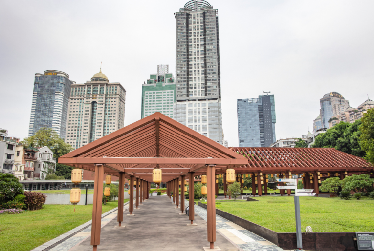 承千年文脈 開世界之窗