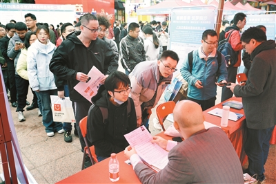 南沙2025春風行動（重點企業）招聘會舉行 引才措施誠意滿滿