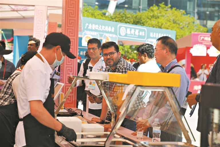 邀全球客商 品羊城美味