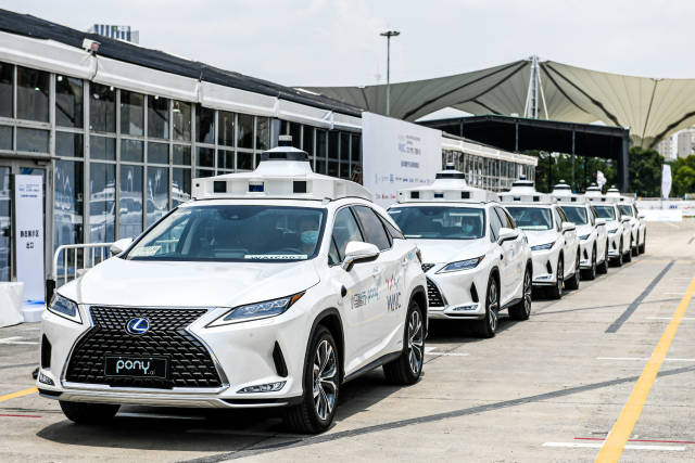 小馬智行的無人車隊(duì)成為廣交會(huì)的接駁用車