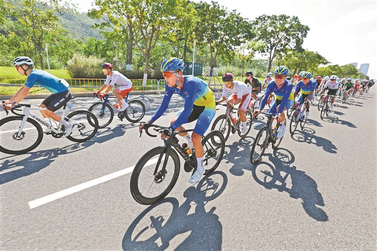 同根共飲一江水 同聲圓夢向未來